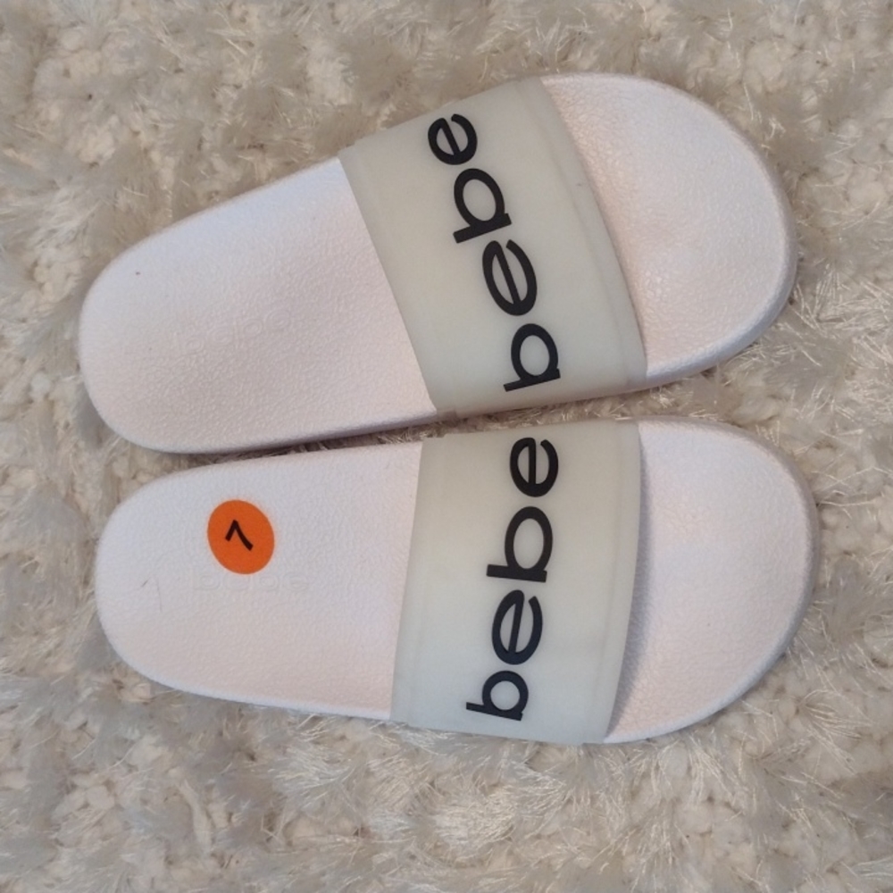 Bebe slides